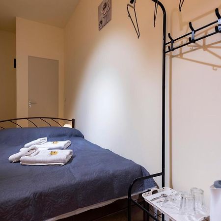 Appartement Pure Urban Bedboxes Acropolis Metro Petralona à Athènes Extérieur photo